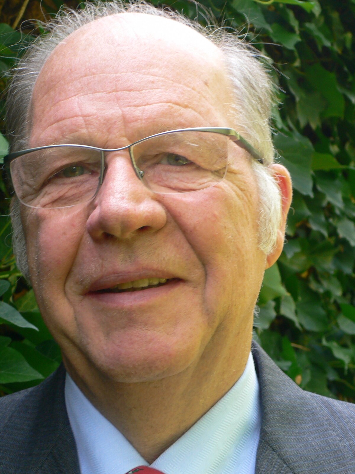 Porträt Bernd von Droste zu Hülshoff